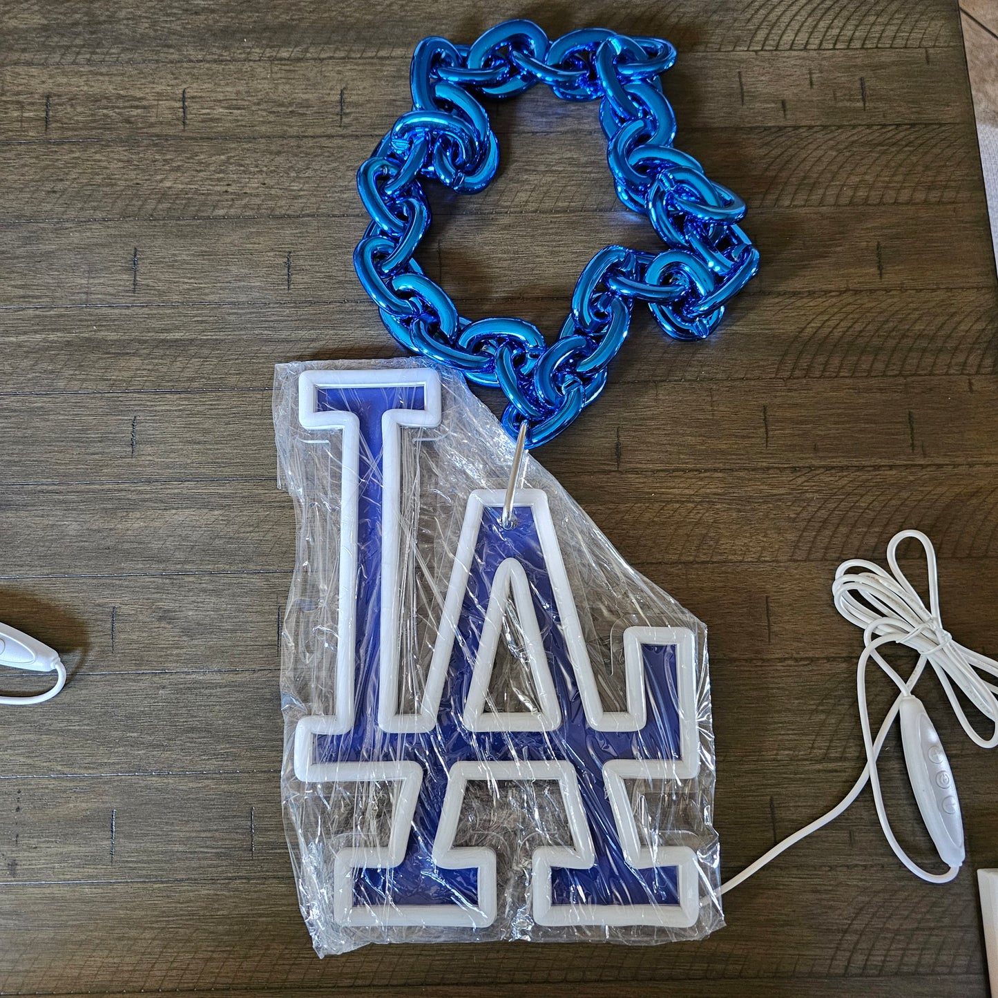 LED Light-Up LA Dodgers chain 5v 10 × 8