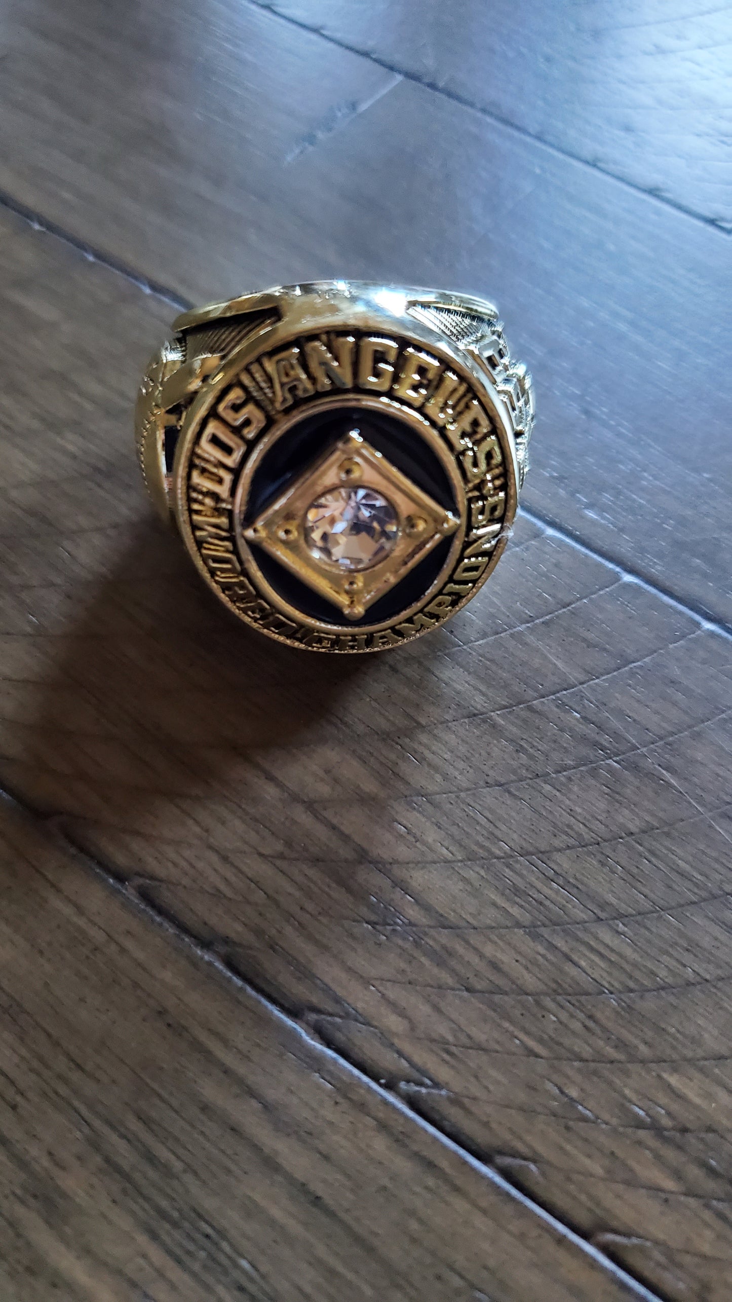 LA WORLD SERIES RING collection size 11 only 55,59,63,65,81,88,20,24 replica