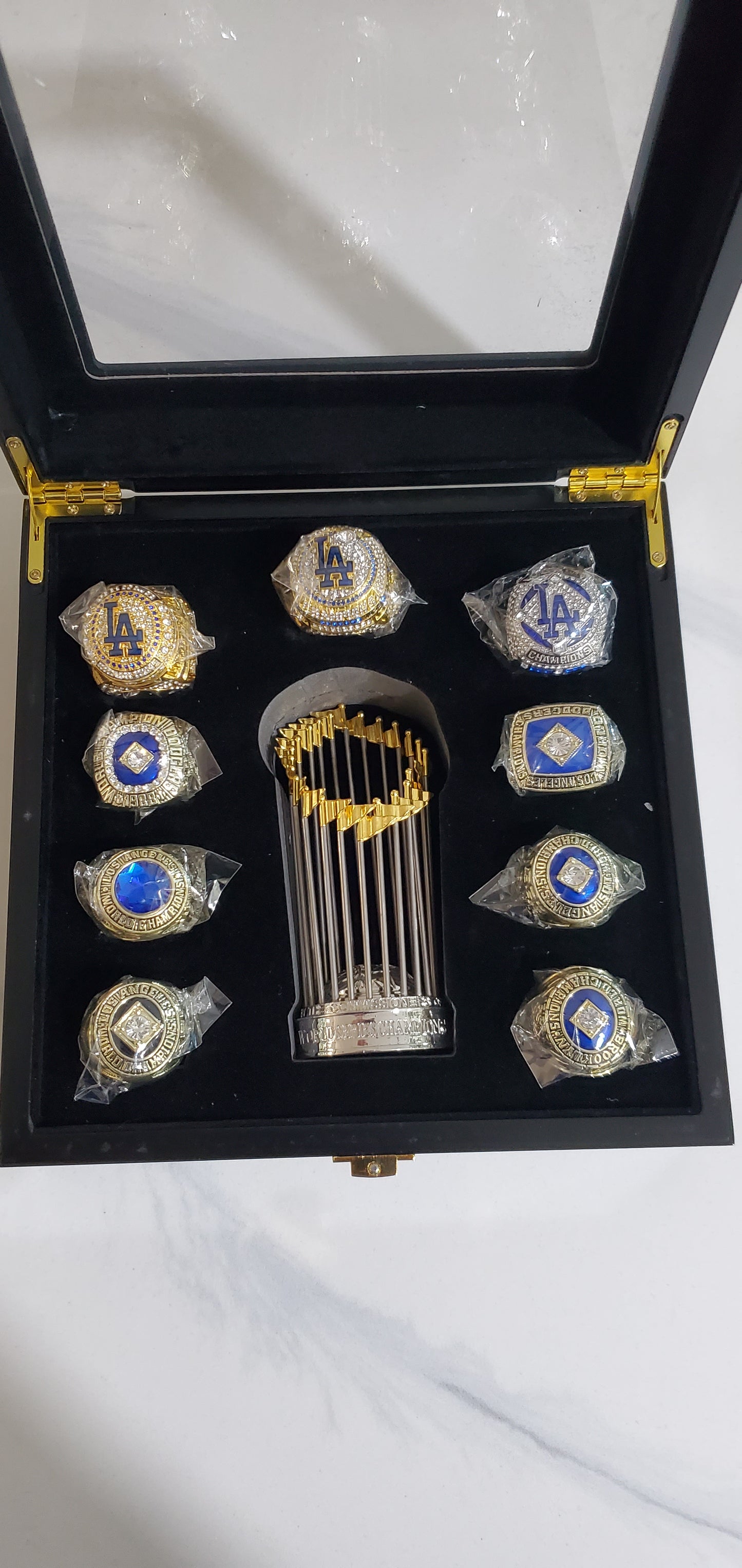 LA WORLD SERIES RING collection 9 rings with trophy 55,59,63,65,81,88,20,24,25 replica