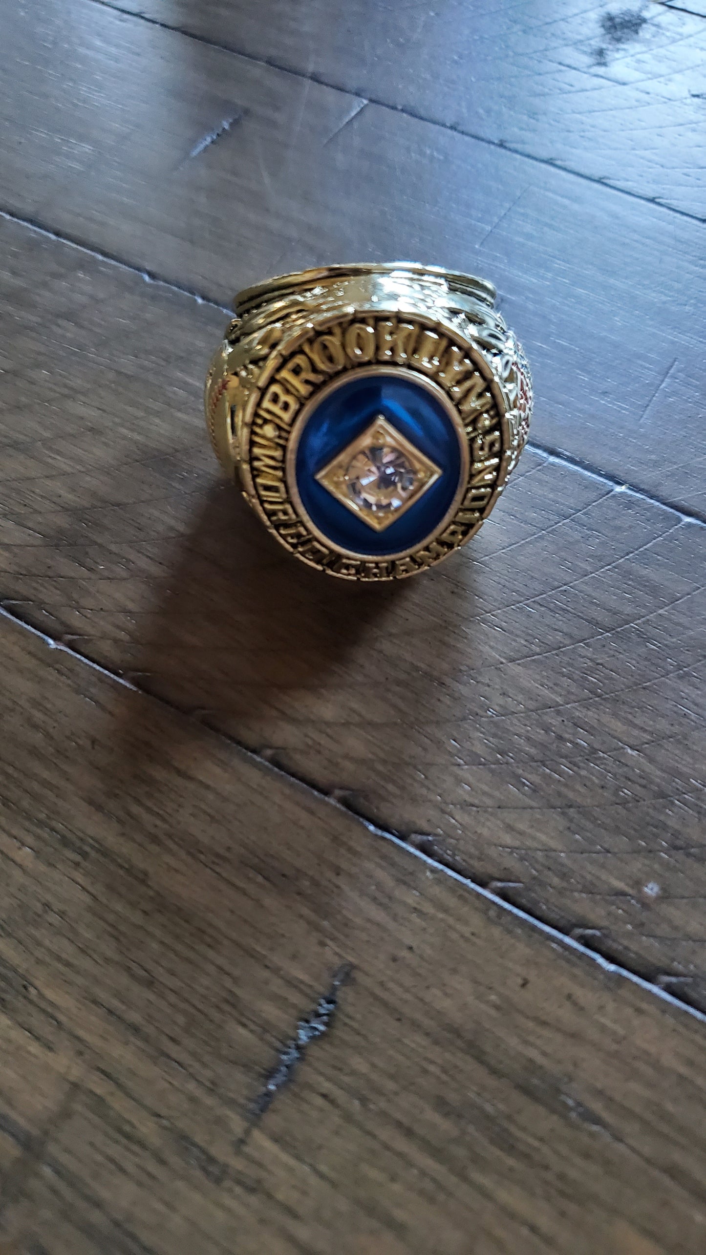 LA WORLD SERIES RING collection size 11 only 55,59,63,65,81,88,20,24 replica