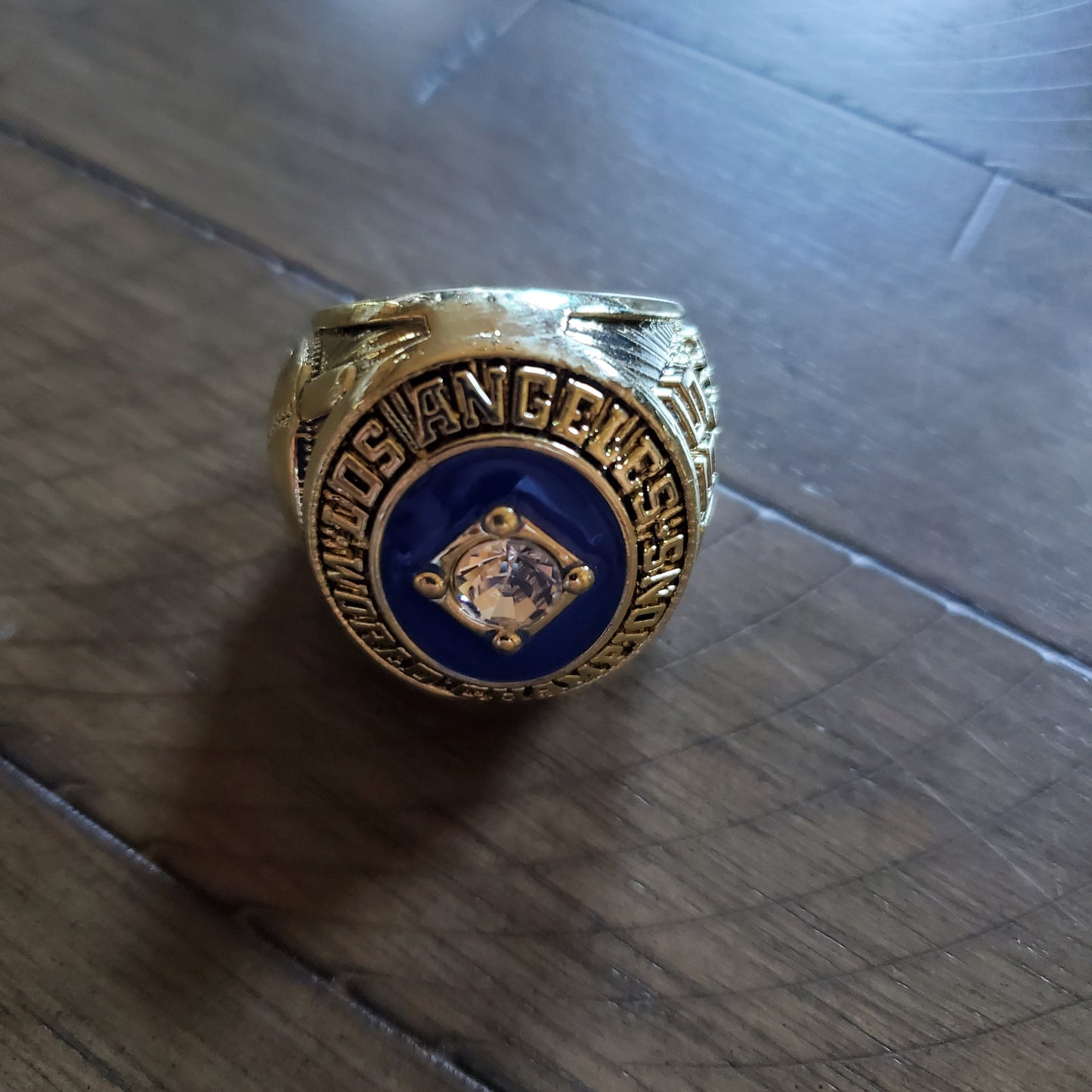 LA WORLD SERIES RING collection size 11 only 55,59,63,65,81,88,20,24 replica
