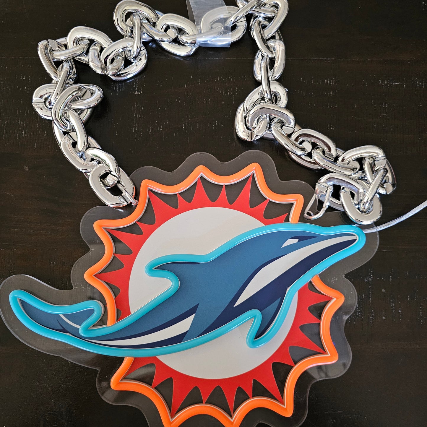 DOLPHINS FAN LED NECKLACE CHAIN Dual power option with remote dimmer