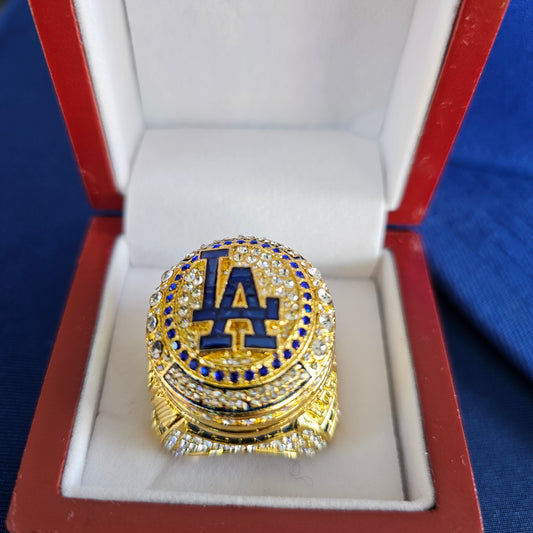 LA 2024 WORLD SERIES RING  replica with box