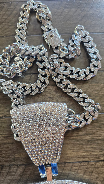 Dallas Silver bling 8inch helmet pendant necklace