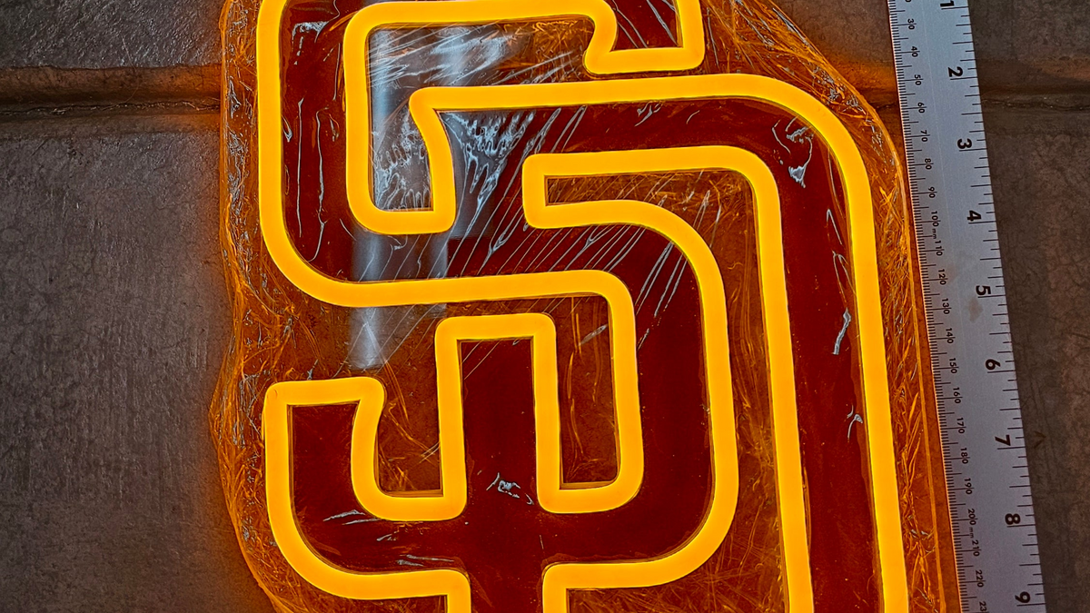 San Diego Padres led necklace chain 12 × 10