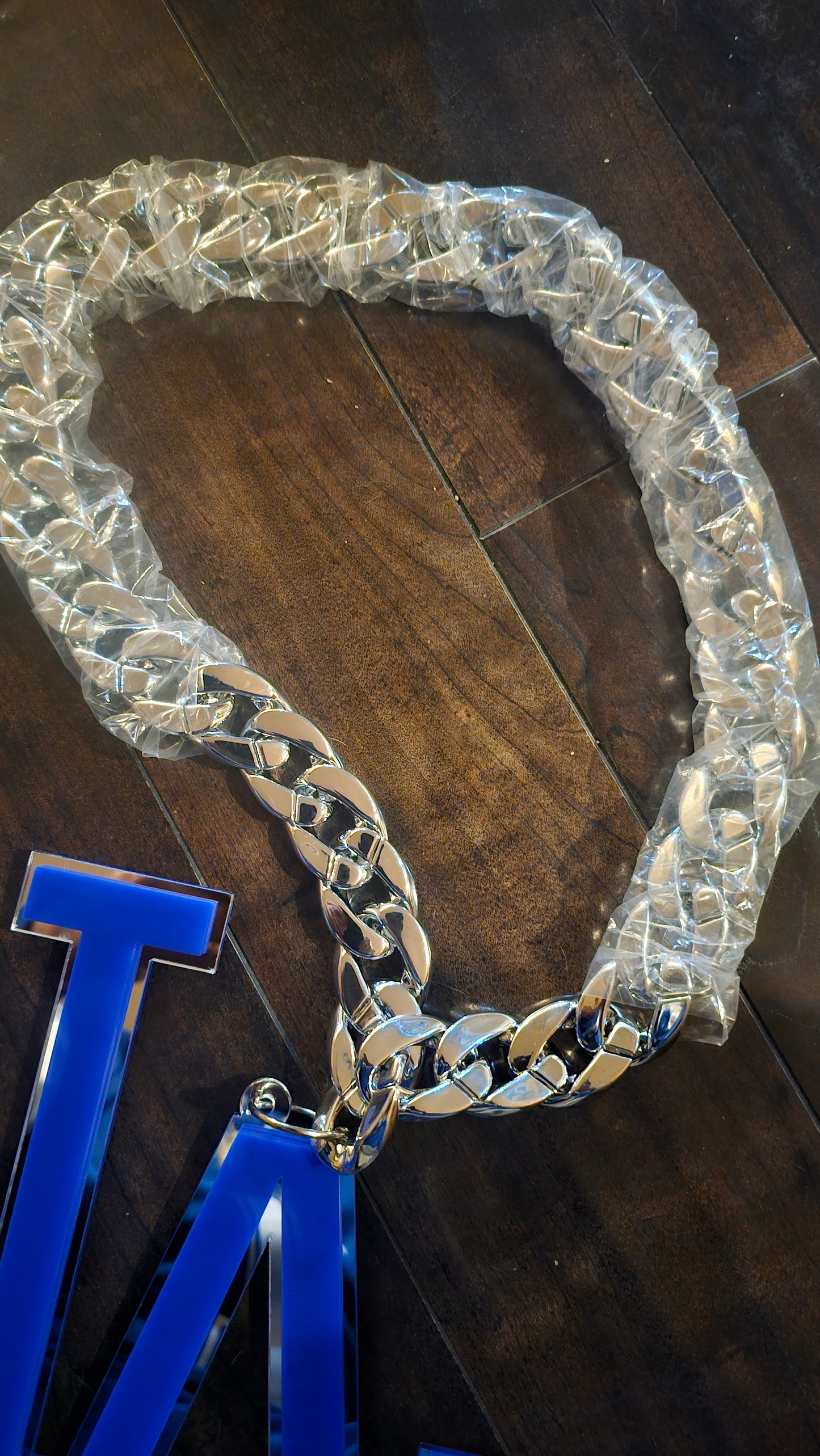 High gloss acrylic blue on silver necklace LA Dodgers chain 10 × 8