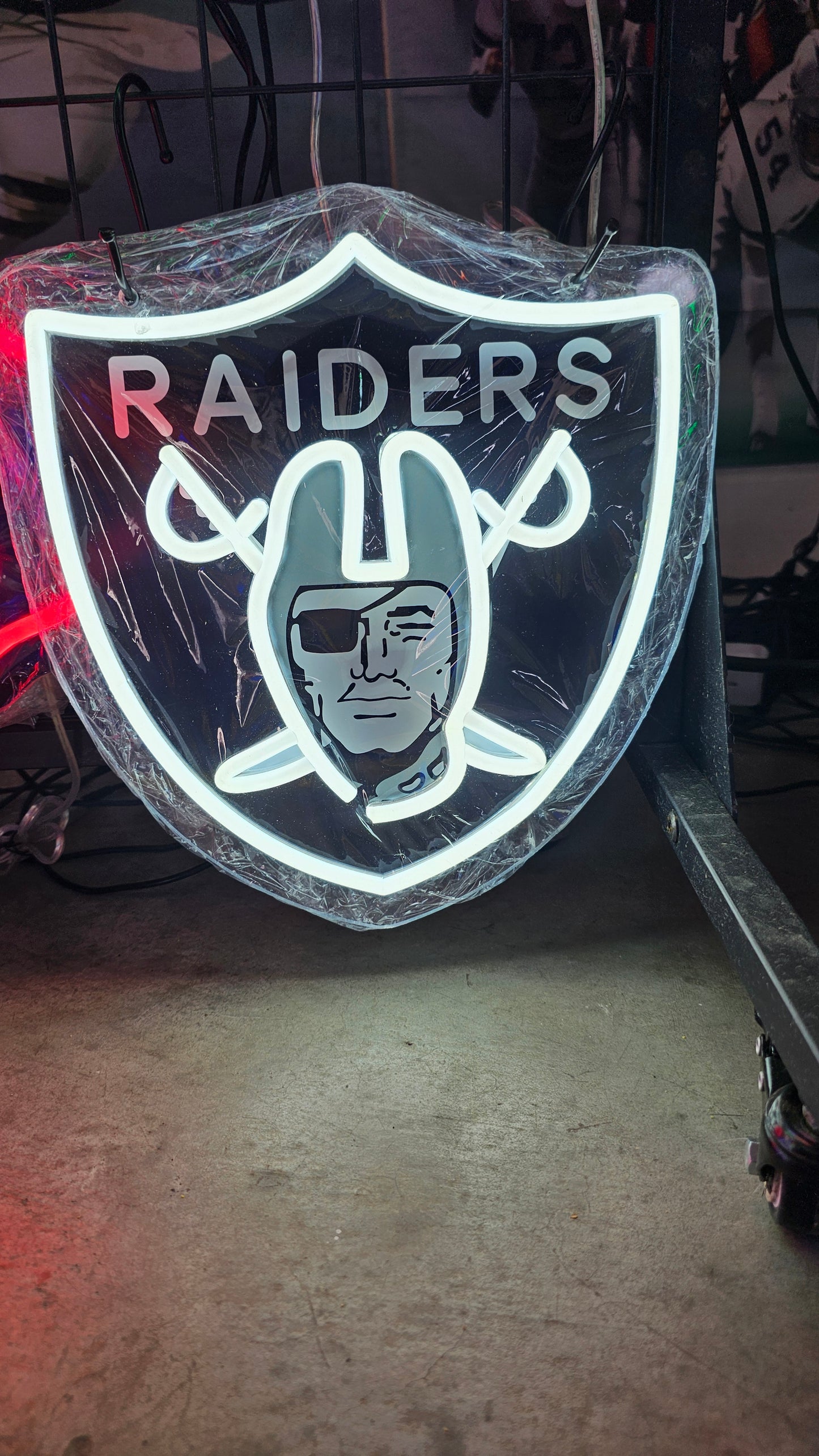 LAS VEGAS RAIDERS LED SHIELD NECKLACE Dual power with Dimmer and flashing and remote!!