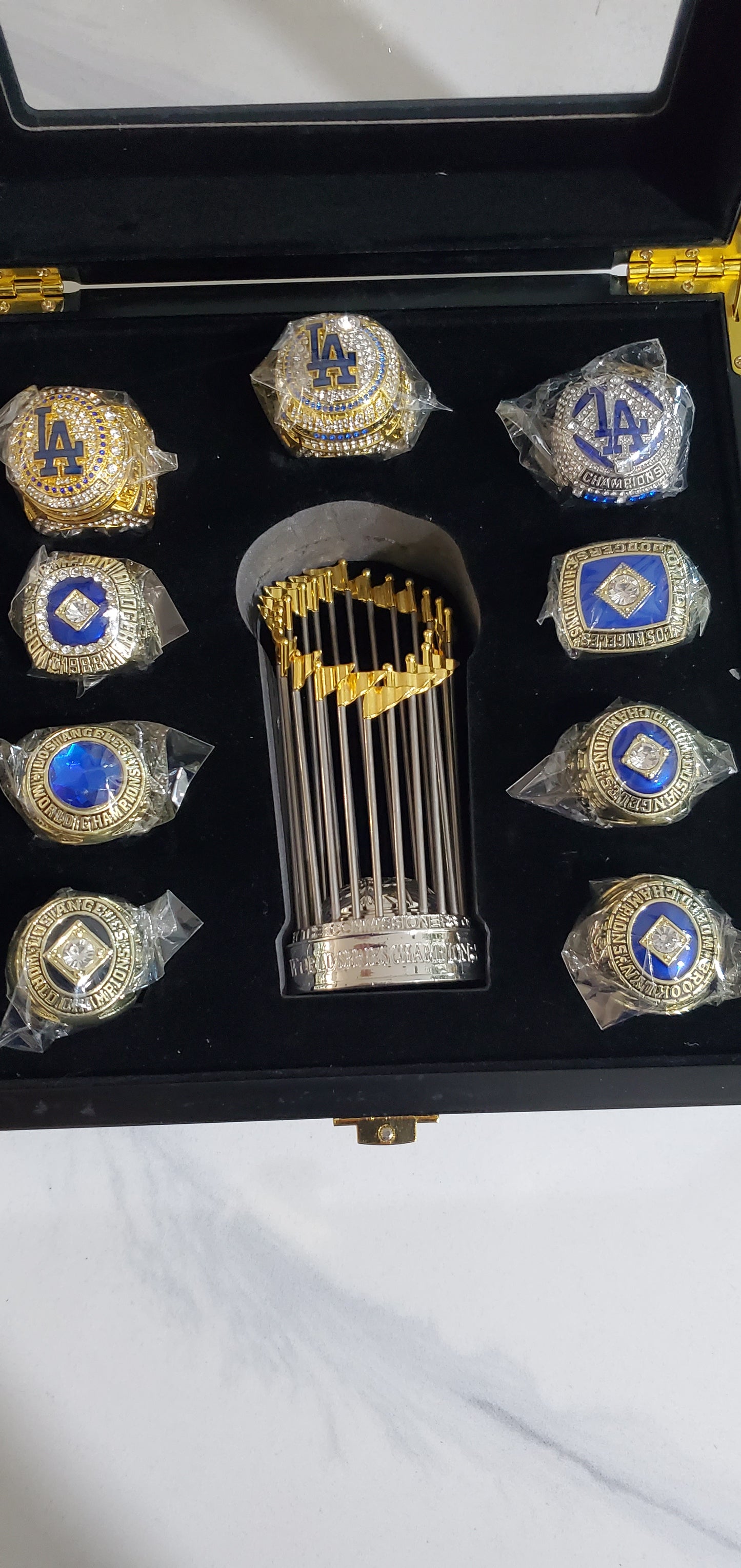 LA WORLD SERIES  RING collection 9 rings with trophy 55,59,63,65,81,88,20,24,25 replica