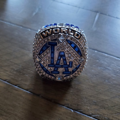 LA WORLD SERIES RING collection size 11 only 55,59,63,65,81,88,20,24 replica set of 8