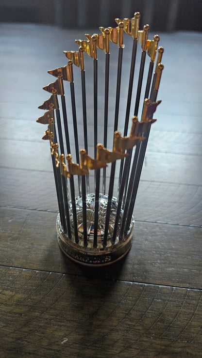 #17 Ohtani WORLD SERIES CHAMPIONS 2024 Ring & Trophy combo size 13