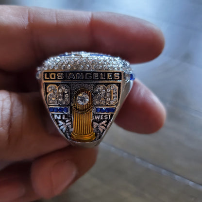 LA WORLD SERIES RING collection size 11 only 55,59,63,65,81,88,20,24 replica set of 8